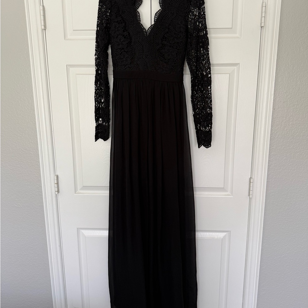 Lulu's Black Lace Long Sleeve Maxi Gown